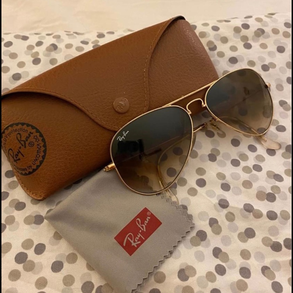 Pocket ￼Foldable ￼Raybans